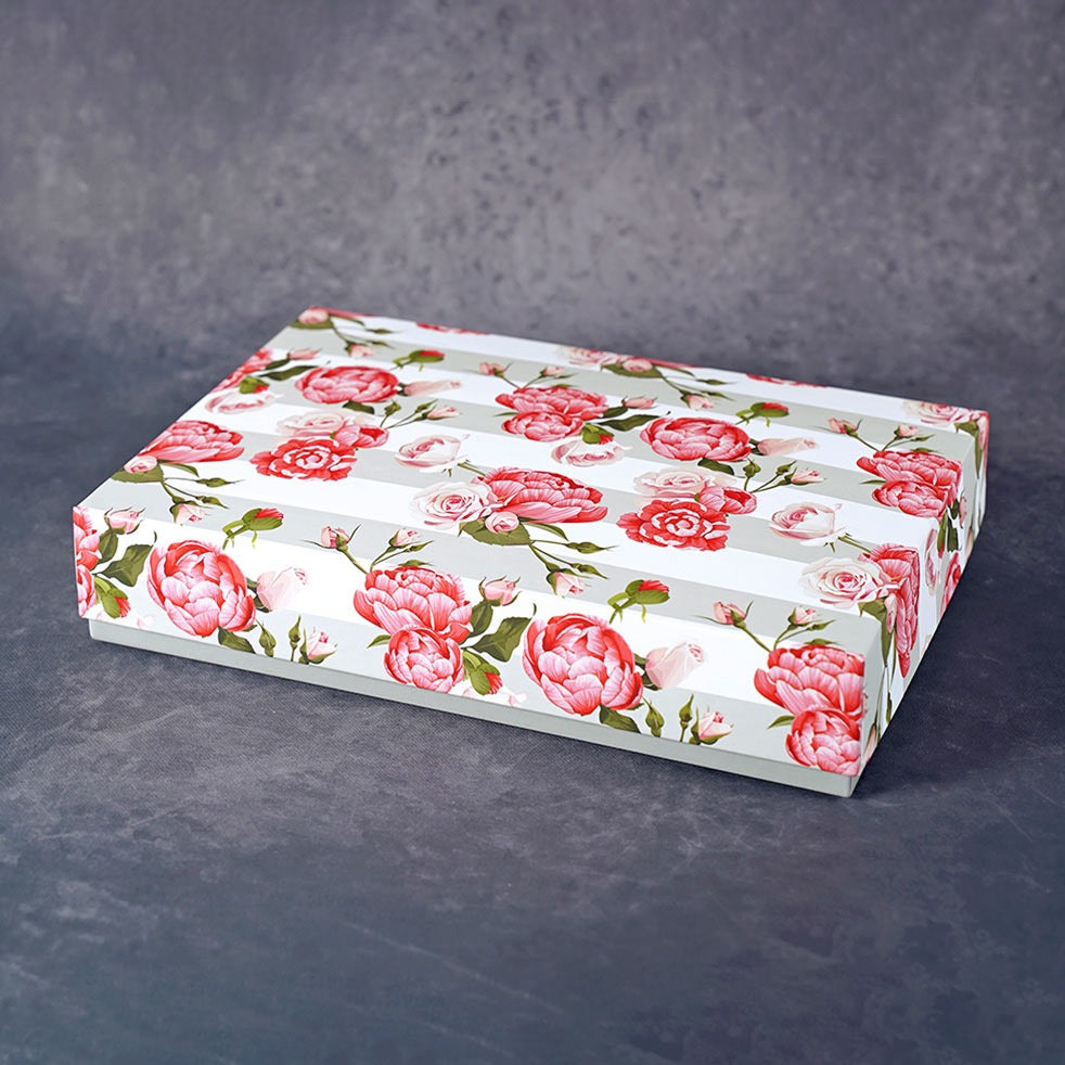 Rose are Pink Design Medium Rectangle Gift Box (Classic Collection)